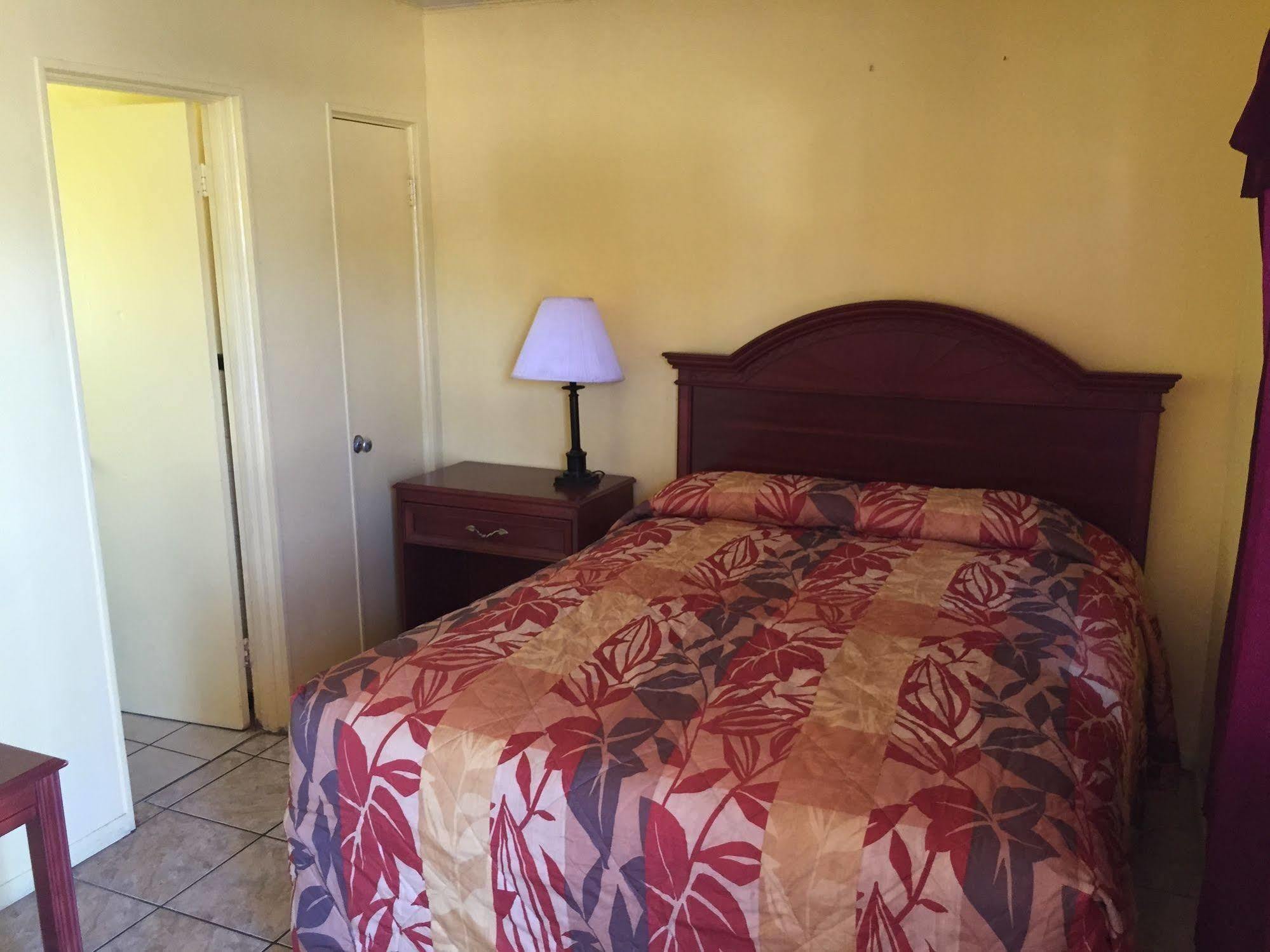 Twi Light Motel Holly Hill Extérieur photo